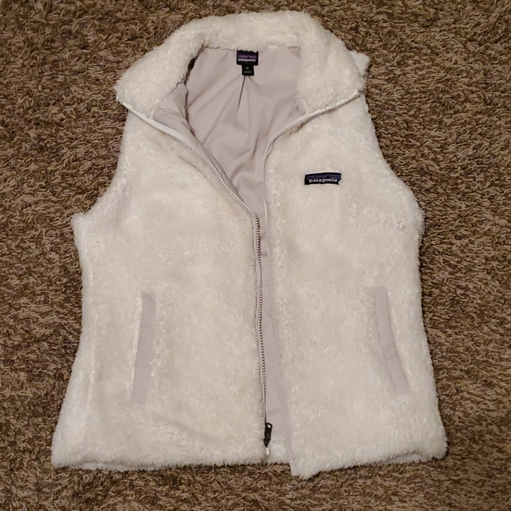 SOLD Patagonia fleece vest - Picture 1 of 7